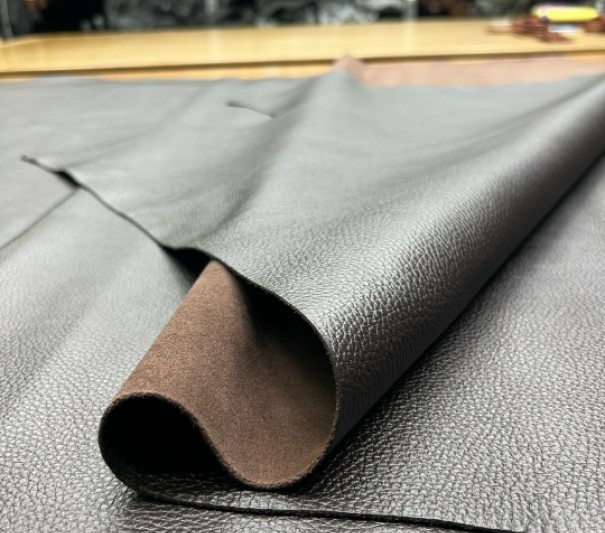 Флотер Альбатрос (Шоколад), с финишем, 1.2-1.6 мм, средний размер 180-200 дм²