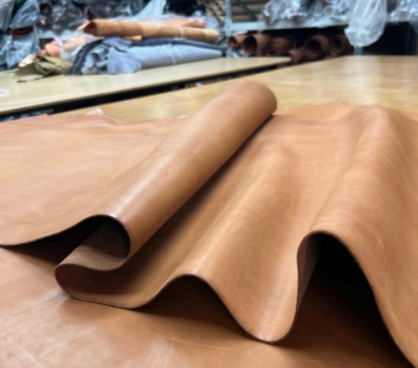 Краст Х2  (дуб) ,1.8-2.0 мм,без финиша, средний размер 180-200 дм²
