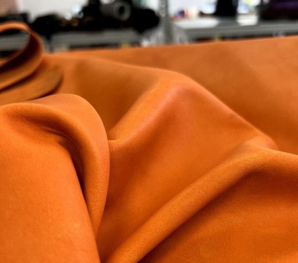 Краст X1  (Оранжевый) 1.2-1.6 мм, без финиша, средний размер 180-200 дм²