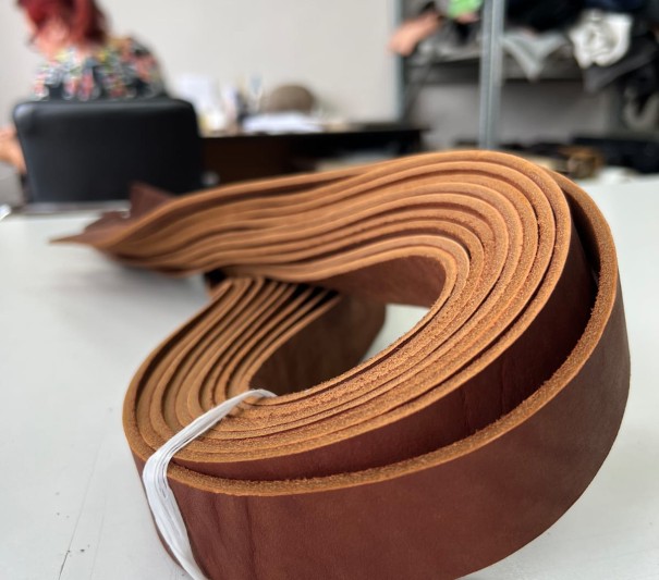Ременные заготовки (Коричневые) , без  финишем, 120-130 см